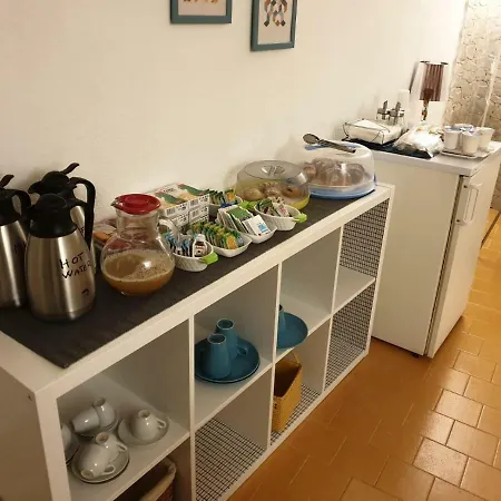 Alojamento de Acomodação e Pequeno-almoço La Rocca