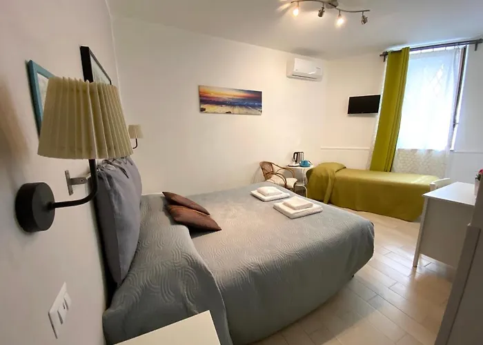 La Rocca Bed & Breakfast